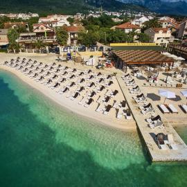 Azzuro - Cozy Studio with Balcony near Beach, hotell sihtkohas Donja Lastva