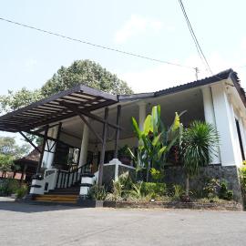 Horison Resort Tlogo Semarang, hotel em Tuntang