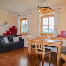 Ferienwohnung in Panorama Alleinlage Kitzbüheler AlpenWILD63 by FeWo-Plan – hotel w mieście Schwarzenau