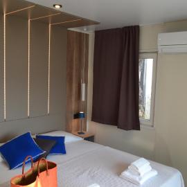 Camping Spiaggia D' Oro Torri, khách sạn ở Torri del Benaco