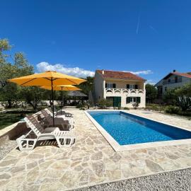 Holiday home Nadalina