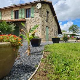 La Maison du Lac Lavaud