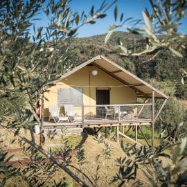 Glamping Tuscany - Podere Cortesi, hotel a Santa Luce