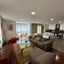 Precioso apartamento en el corazón de Elizondo, hotel in Elizondo