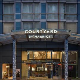 Courtyard by Marriott New York Manhattan / Soho