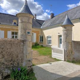Domaine de l'Etangsort、Courdemancheのホテル