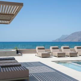 LUXURY VILLA EOS Beachfront 20 metres from the sea