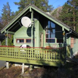 Fjordhytte-41 mit mietbarem 9,9 PS Motorboot am Hardangerfjord, hotel em Rosendal
