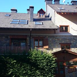 APARTAMENT ESTERRI D'ÀNEU - EDIFICI MONTARDO, hotel a Esterri d'Àneu