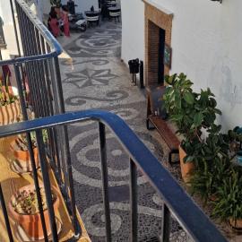 LA CASA DE ABUELA Habitaciones con baño compartido en el casco histórico de Frigiliana "sólo adultos"、フリヒリアナのホテル