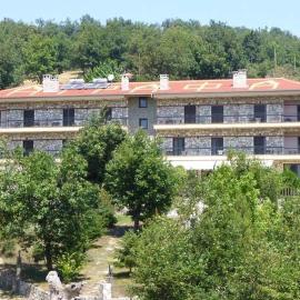 Agrafa, hotel in Kerasea
