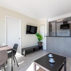 Appartement moderne pour 6, avec parking et WIFI - AMY RENT, hotel in Chessy