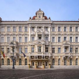 Grand Hotel Vilnius, Curio Collection by Hilton, hotelli Vilnassa