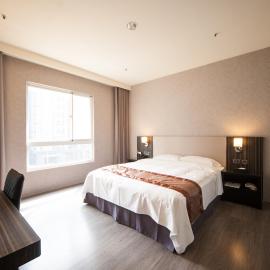 Grand Crystal Hotel, viešbutis Sindžu