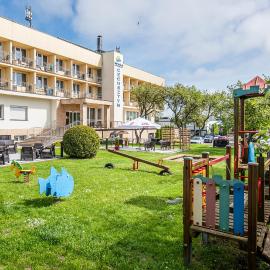 Interferie Cechsztyn, hotel in Ustronie Morskie