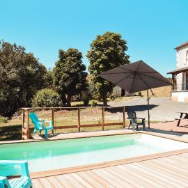 Maison de campagne, bord de lac, piscine, billard 11 per