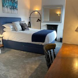 Crick Cottage Rooms, hotel i Crick