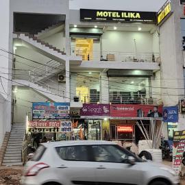 Motel Ilika, hotell i Bilāspur