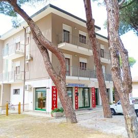 Fides Apartment, hotel a Rosolina Mare
