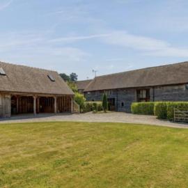Serafina Cottage, hotel in Leominster