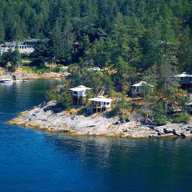 Rockwater Secret Cove Resort, ξενοδοχείο σε Sechelt