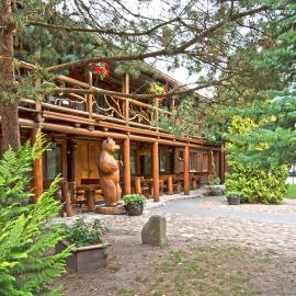 Dworek Gawra, hotel di Białowieża