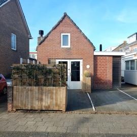 Have a nice stay! - Beach Cottage free parking, hotel in Noordwijk aan Zee