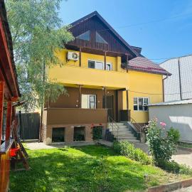 Casa Aris