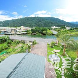 山水包棟民宿, hotel a Yuanshan