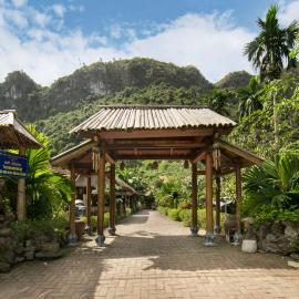 Viet Hai Lan Homestay, hotel u gradu Kat Ba