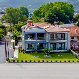 Fyllis Fine Living Sea view