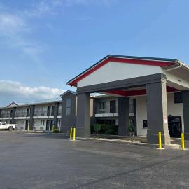 Super 8 by Wyndham Monroe, hotel sa Monroe