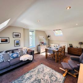 Squair Apartment