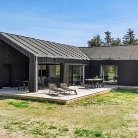 Stunning Home In Saltum With Sauna, hotel v destinácii Saltum