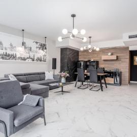 Deo Plaza Waterfront Luxury Apartments by Noclegi Renters