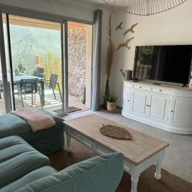 Duplex avec piscine, près de la mer, Cala Rossa