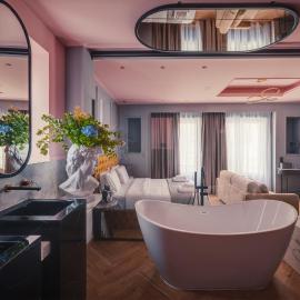 Ninemian Suites Syros, hotelli kohteessa Ermoupoli