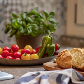 Casamina vista lago Verbania – hotel w mieście Arizzano