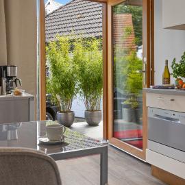 Suiten - Appartement by Studio Living โรงแรมในฮาเซลลุนเนอ