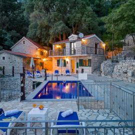 Stonehouse Residence, hotel in Makarska