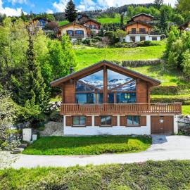 Chalet La Truffe by Interhome, khách sạn ở Nendaz