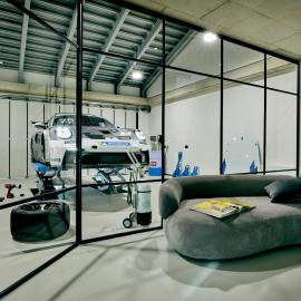 Racers Lodge Grand Prix - mit Hebebühne und Doppelgarage, hotel em Bermel