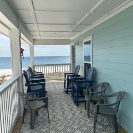 Pelican Roost E by Pristine Properties Vacation Rentals, hotel in Mexico Beach