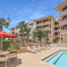 Waterside Village Condo 302 by Pristine Properties Vacation Rentals、メキシコ・ビーチのホテル