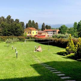 Intero alloggio campagna Lucca, hotel in Capannori