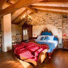 Krasna Hiška - Authentic Heritage Home, hotel in Sežana