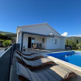Holiday house Lole