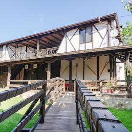 Къща "Конакъ", хотел в Ussoika