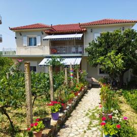 Jimmy's Rental Villa, hotel in Zvërnec