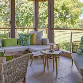 Anahita - Appartement Golf View - Hole 9, hotel in Beau Champ